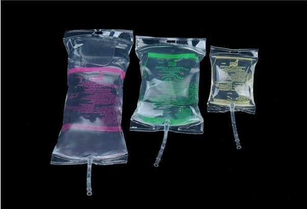50ml - 3000ml 처분할 수 있는 의학 급료 PVC 정맥 주입 부대